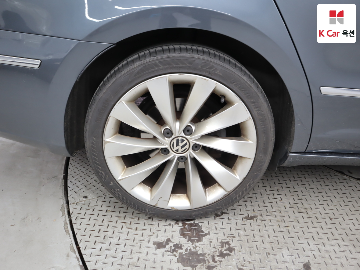 VOLKSWAGEN 씨씨 - 47