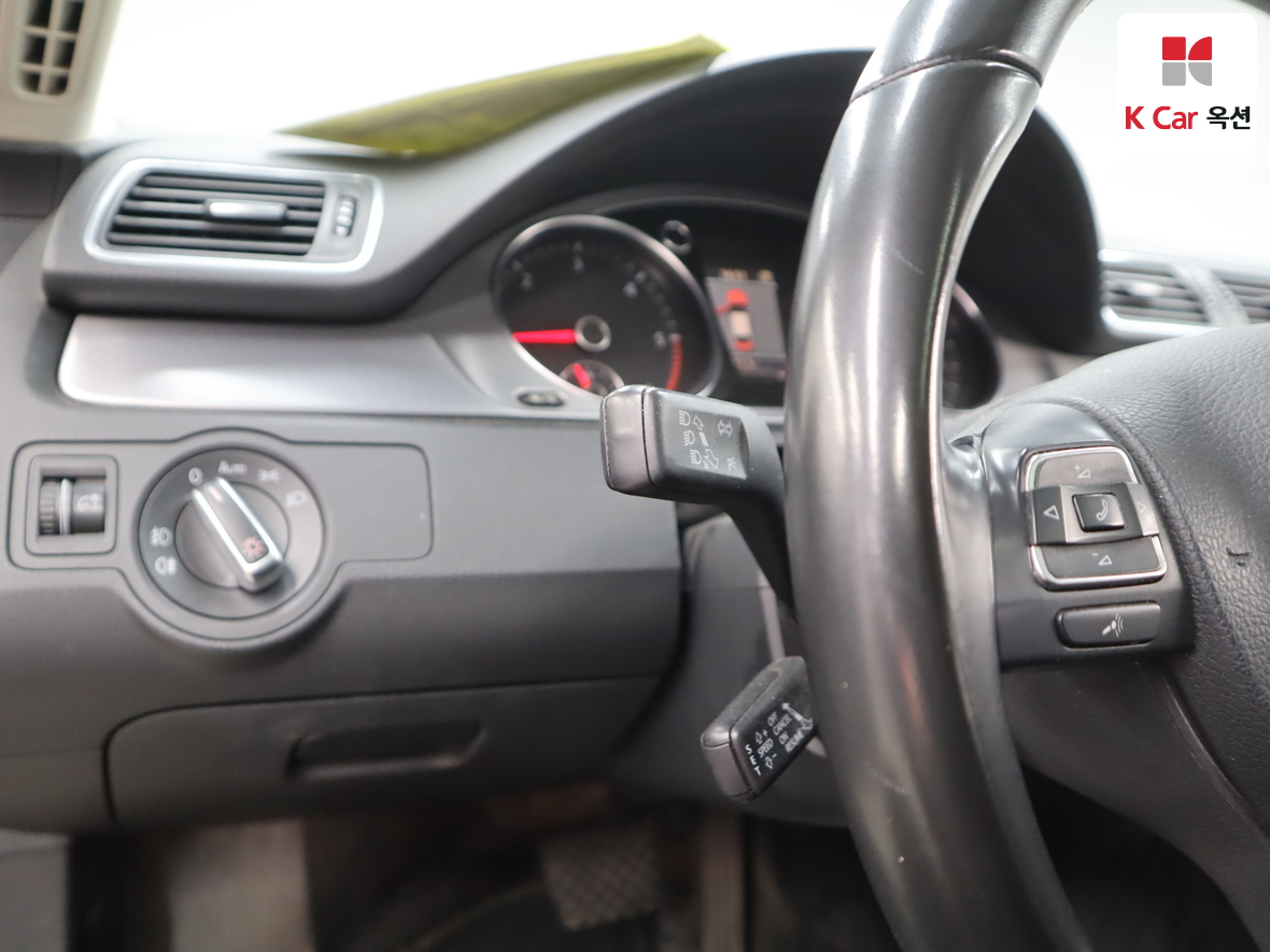 VOLKSWAGEN 씨씨 - 9