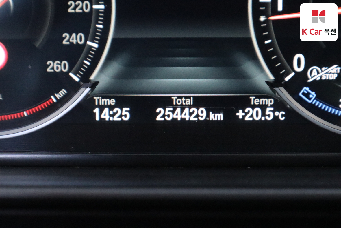 BMW 5 Series - 4
