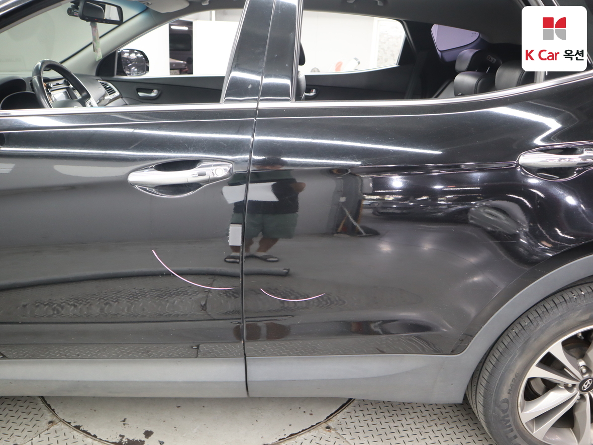 Hyundai SANTAFE - 38
