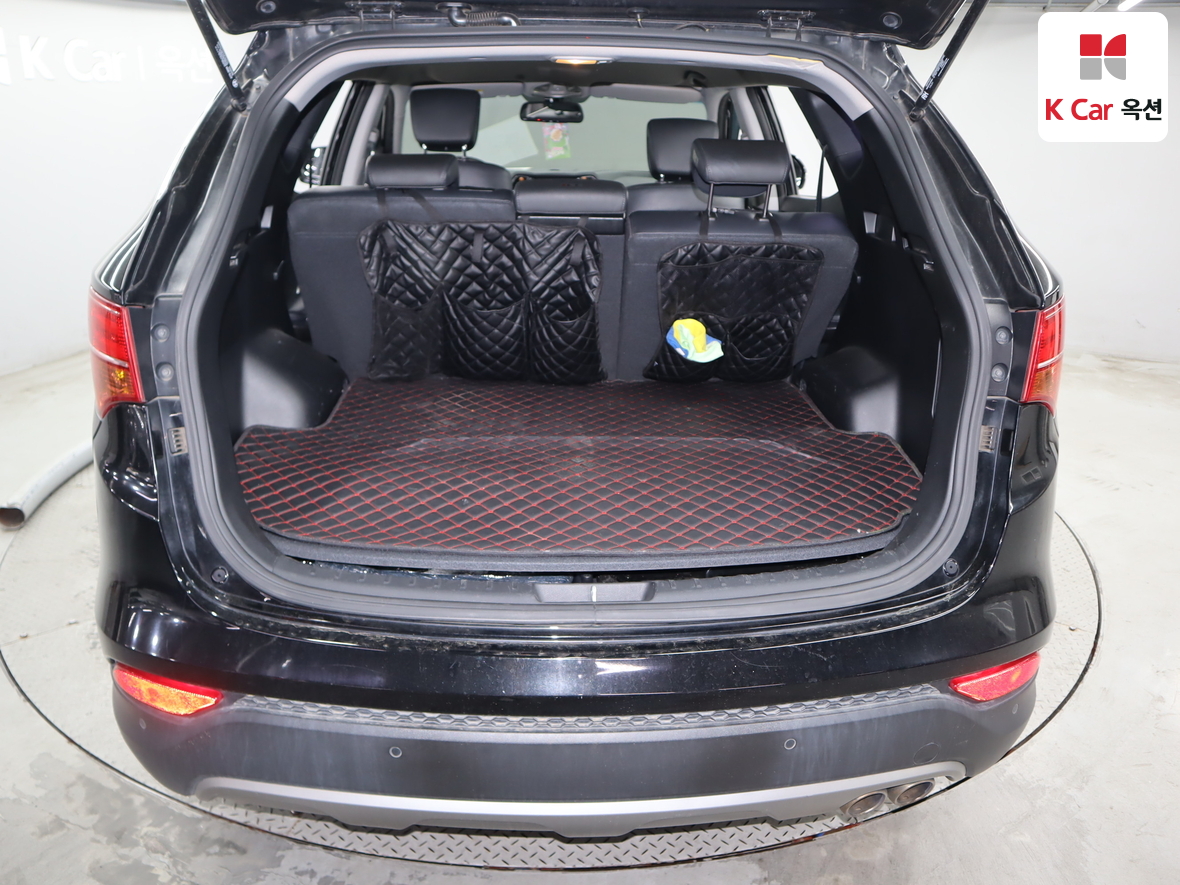 Hyundai SANTAFE - 25