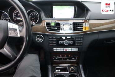 2014 - mercedes-benz e200
