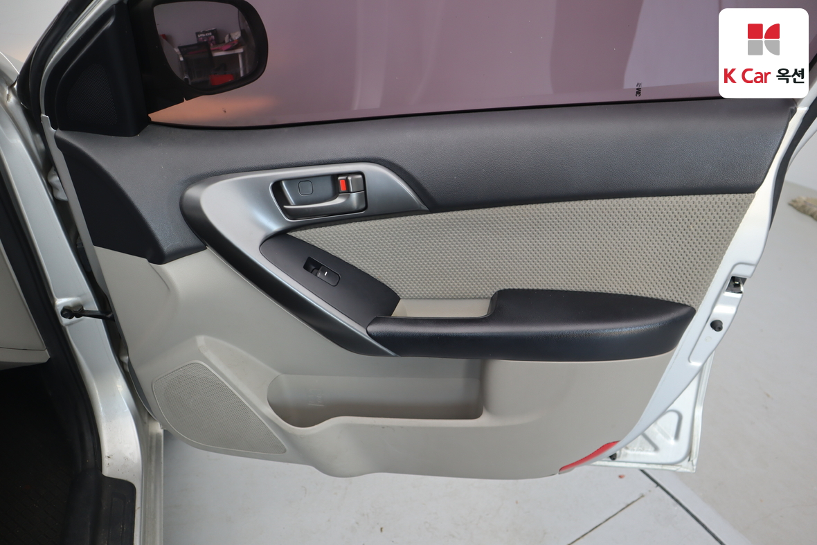 Kia Forte - 28