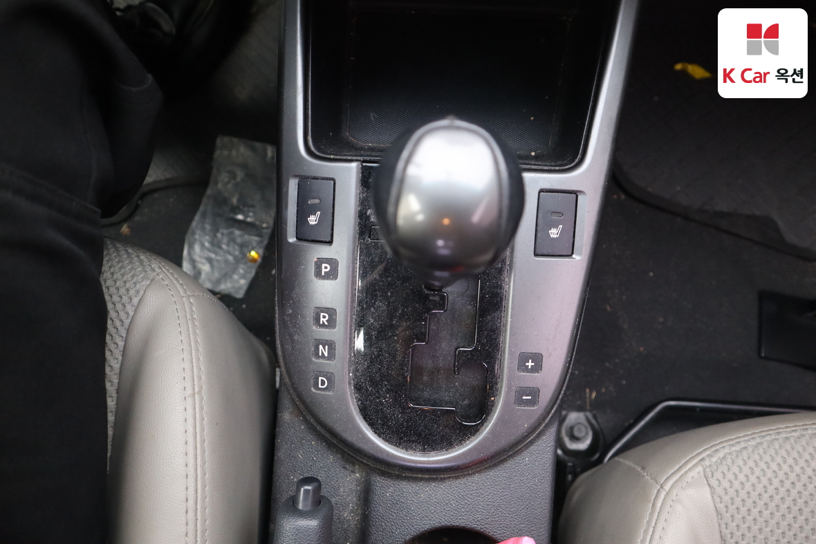 Kia Forte - 16