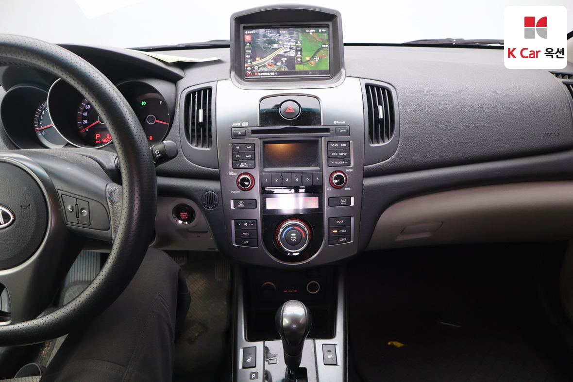 Kia Forte - 6