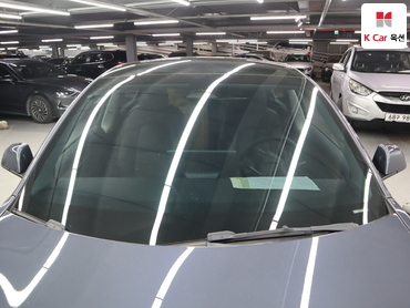 2022 - tesla model 3