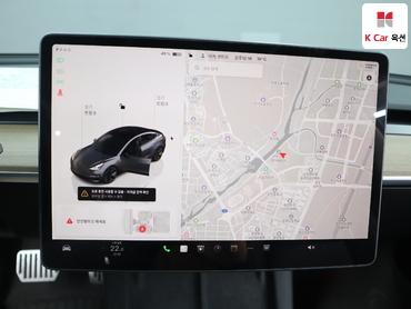 2022 - tesla model 3