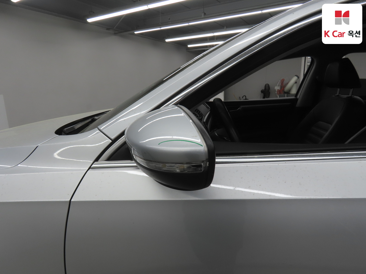 Volkswagen Passat - 37