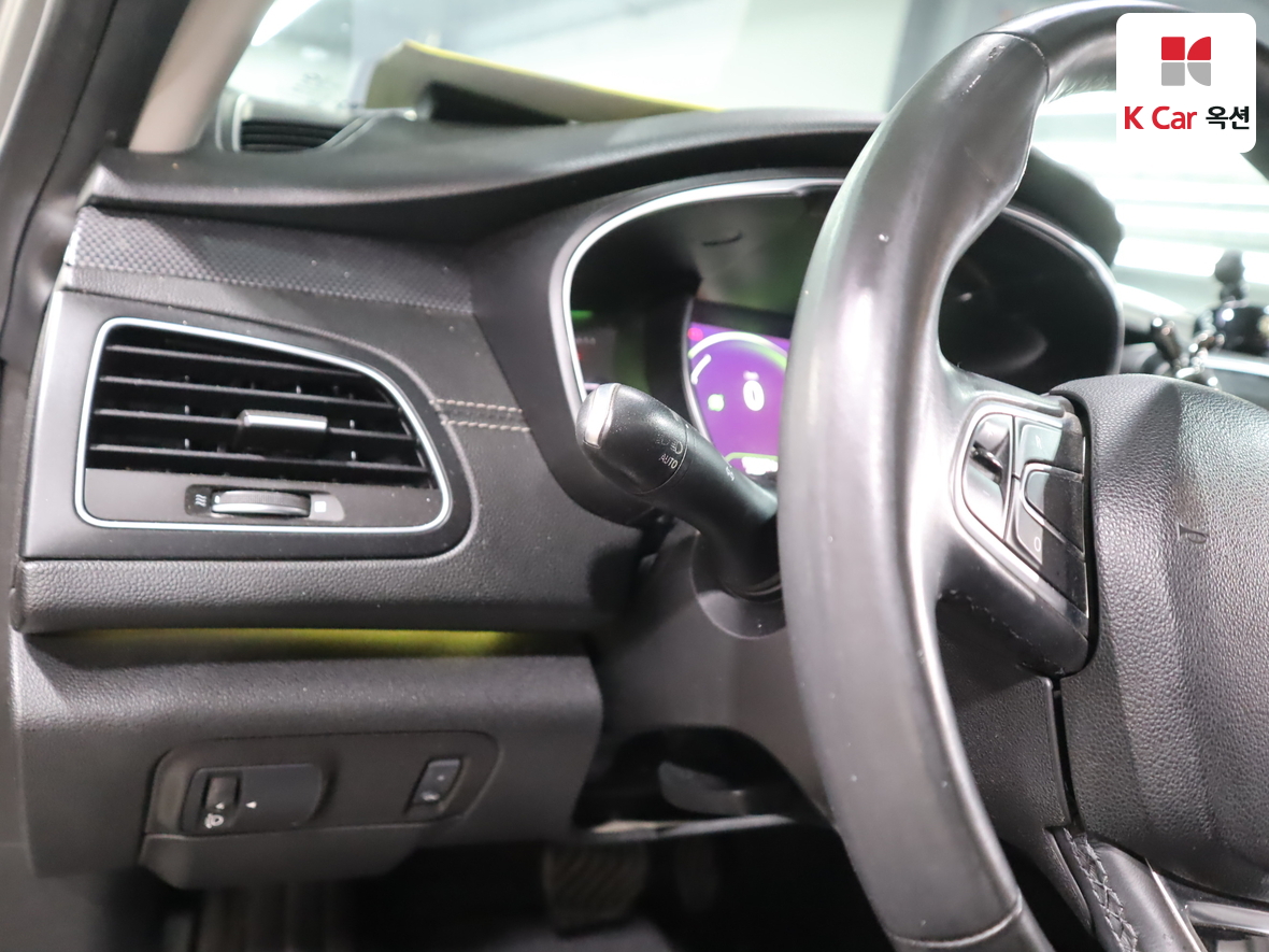 Renault Samsung SM6 - 9