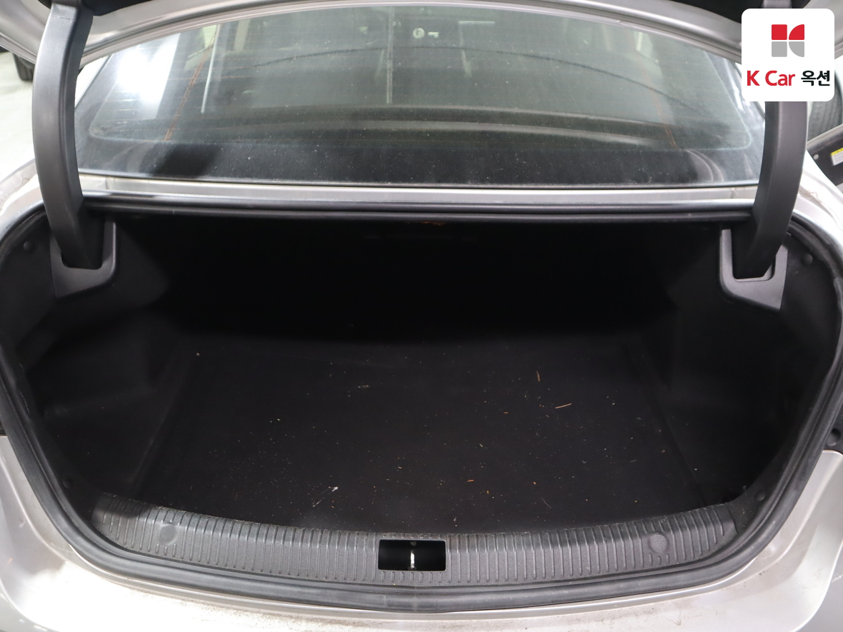 Renault Samsung SM6 - 32