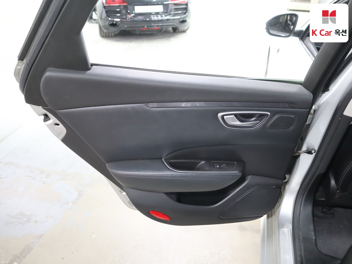 Renault Samsung SM6 - 28