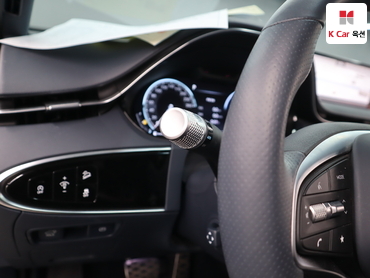 2023 - genesis gv70