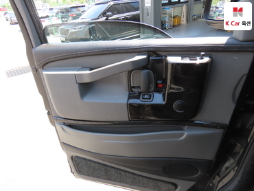 2016 - chevrolet express van