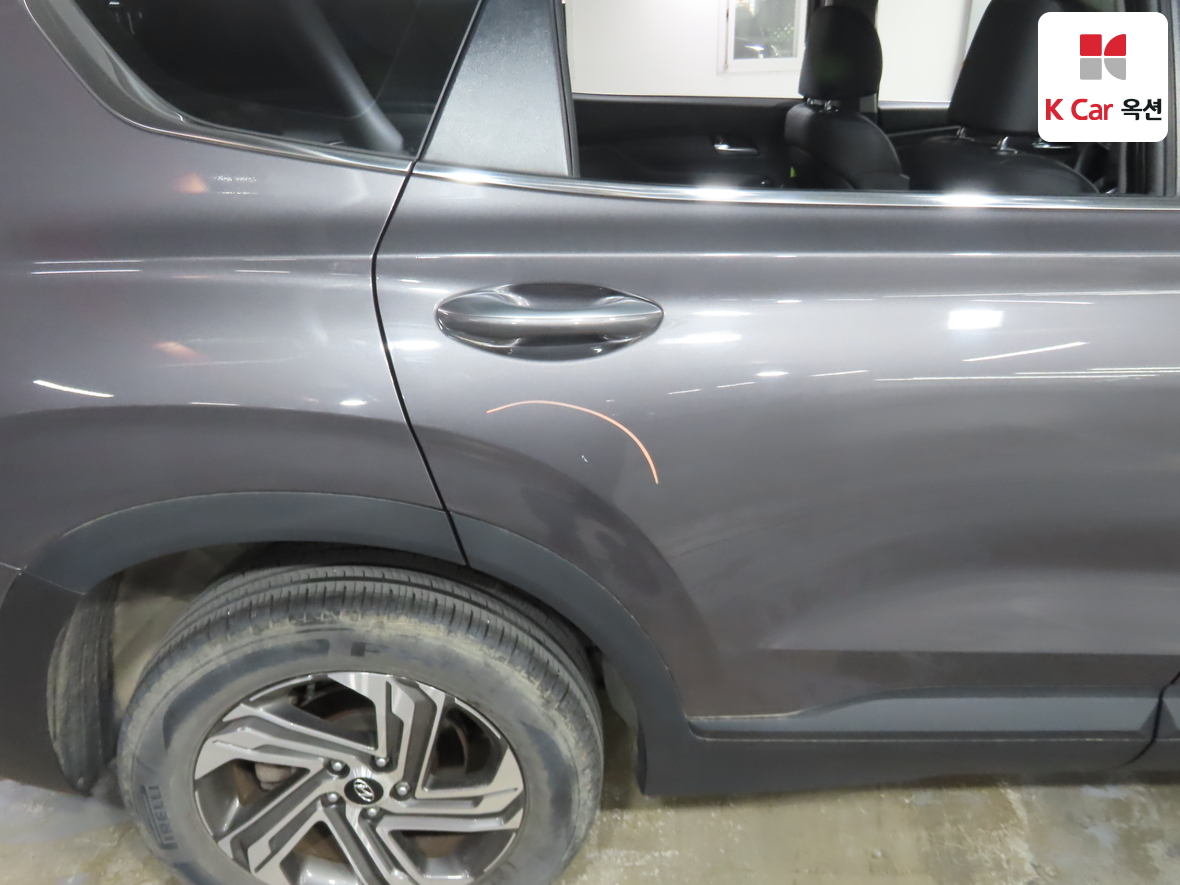 Hyundai SANTAFE - 38