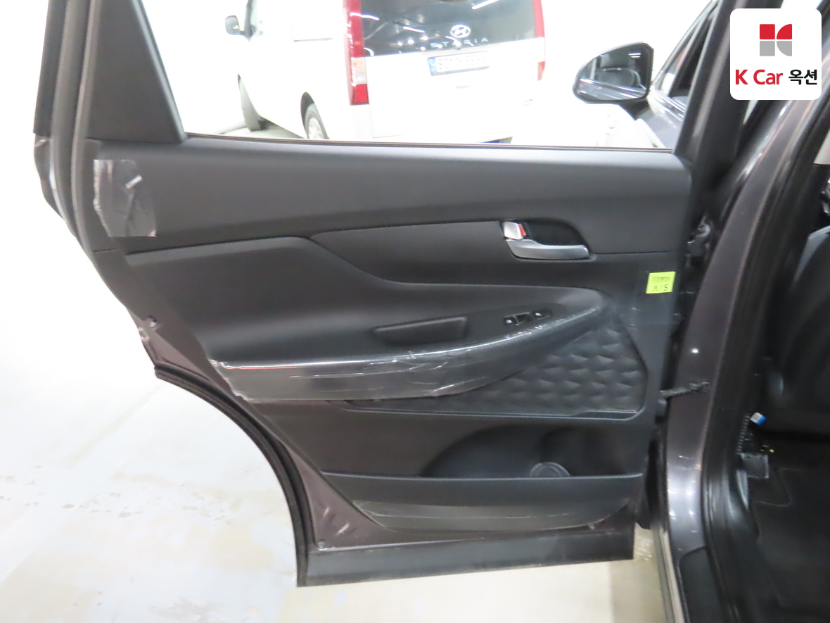 Hyundai SANTAFE - 22