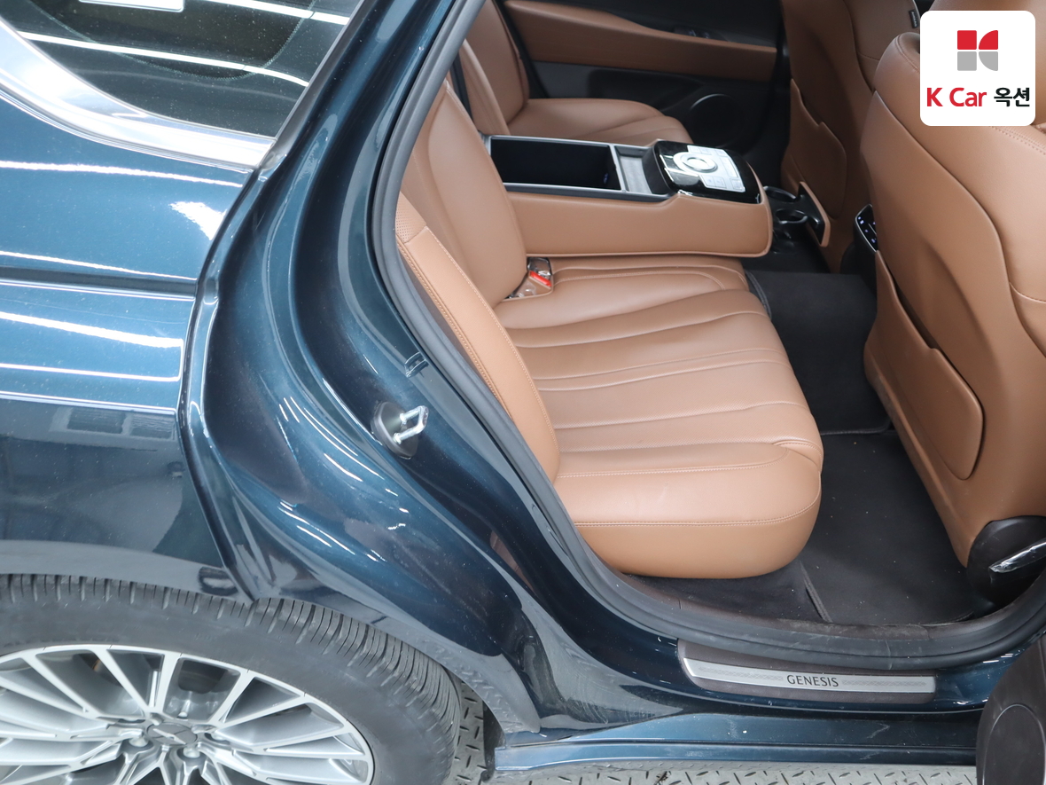 Genesis G80 - 29