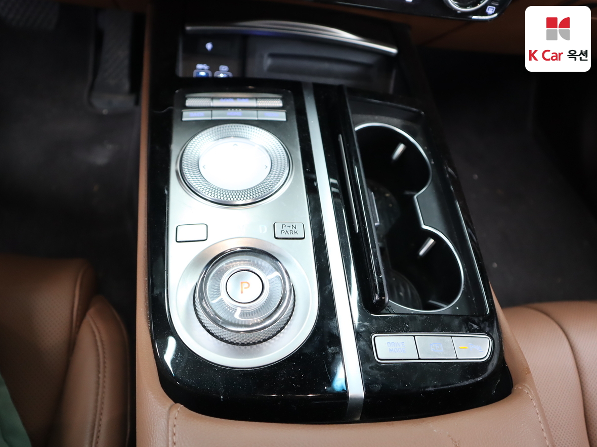 Genesis G80 - 16