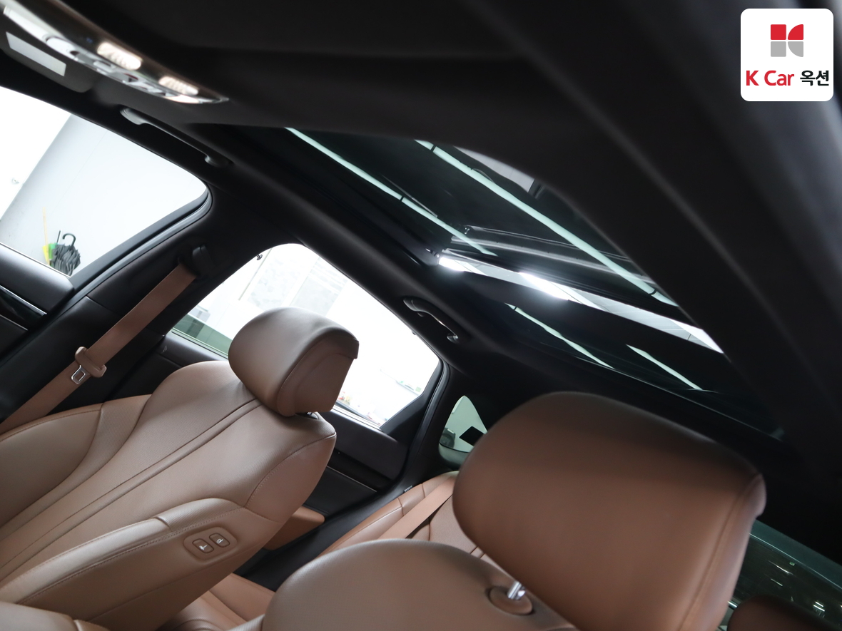 Genesis G80 - 21