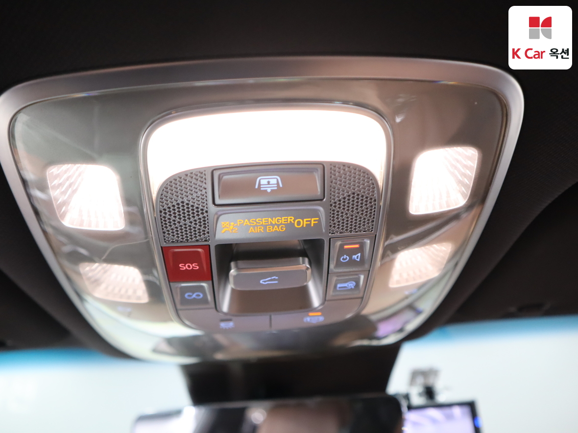 Genesis G80 - 12