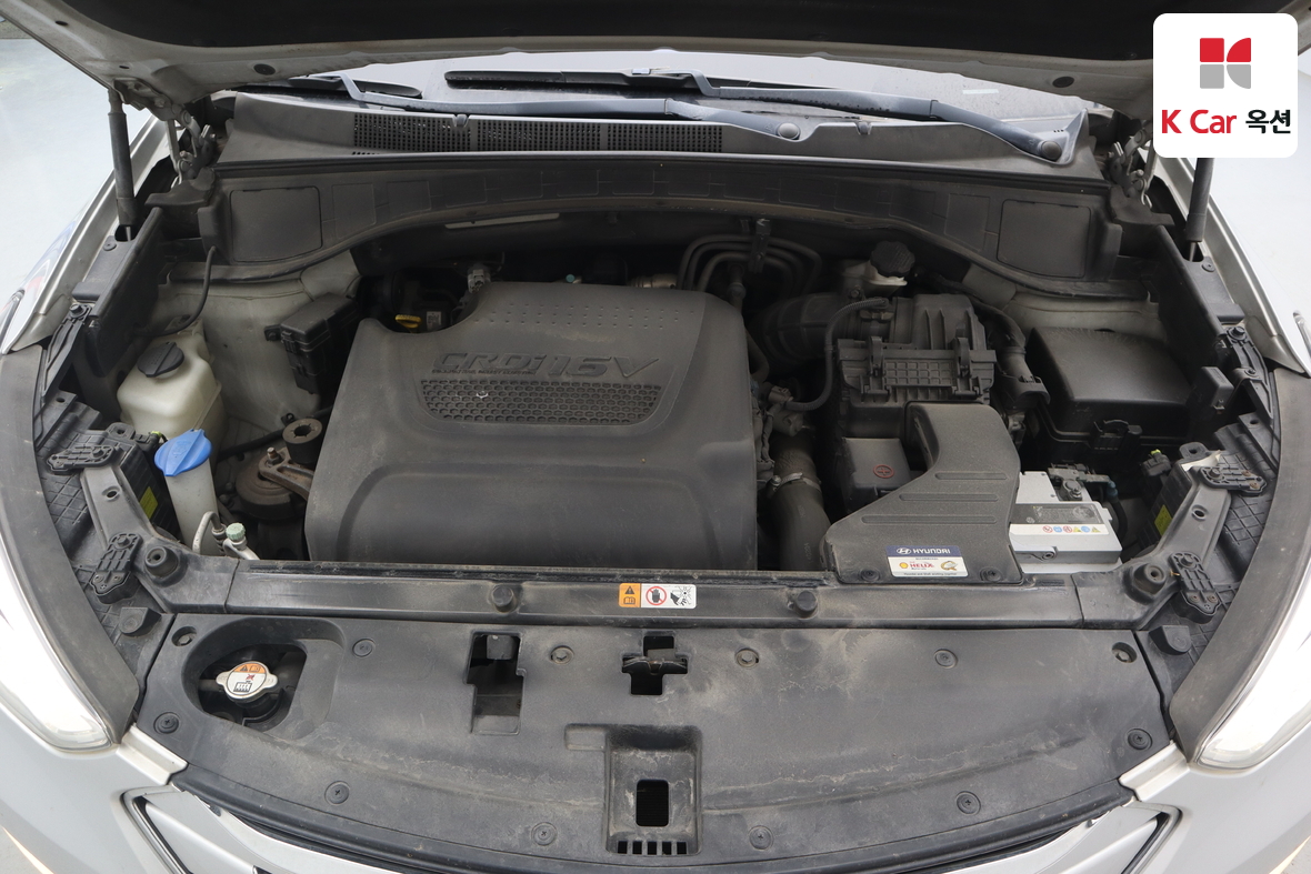 Hyundai SANTAFE - 32