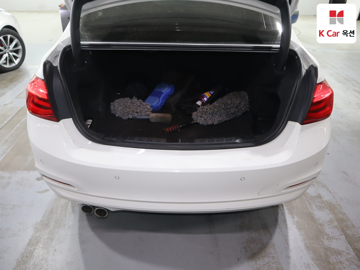 BMW 3 시리즈 - 27