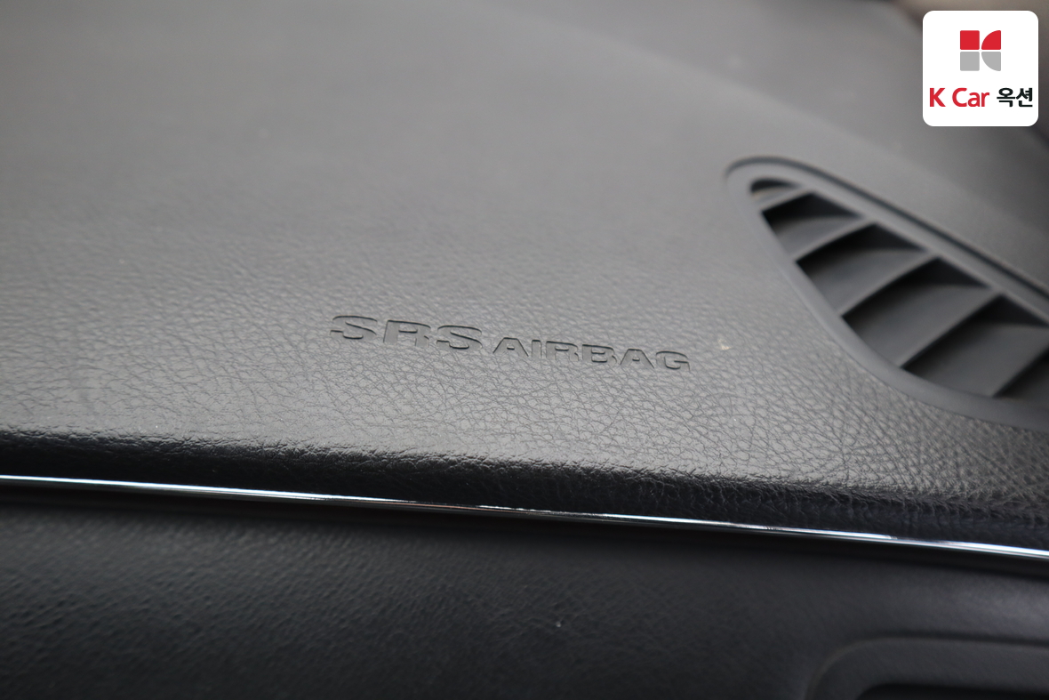 Hyundai Grandeur - 32