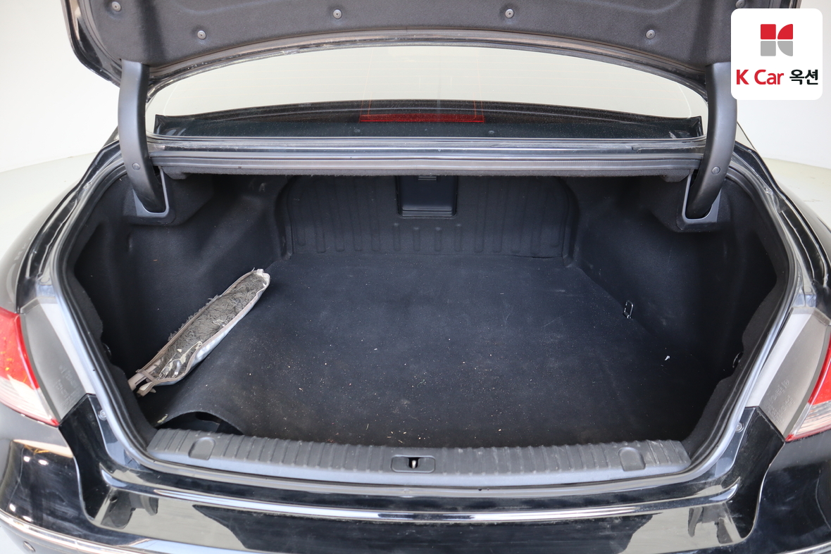 Hyundai Grandeur - 26