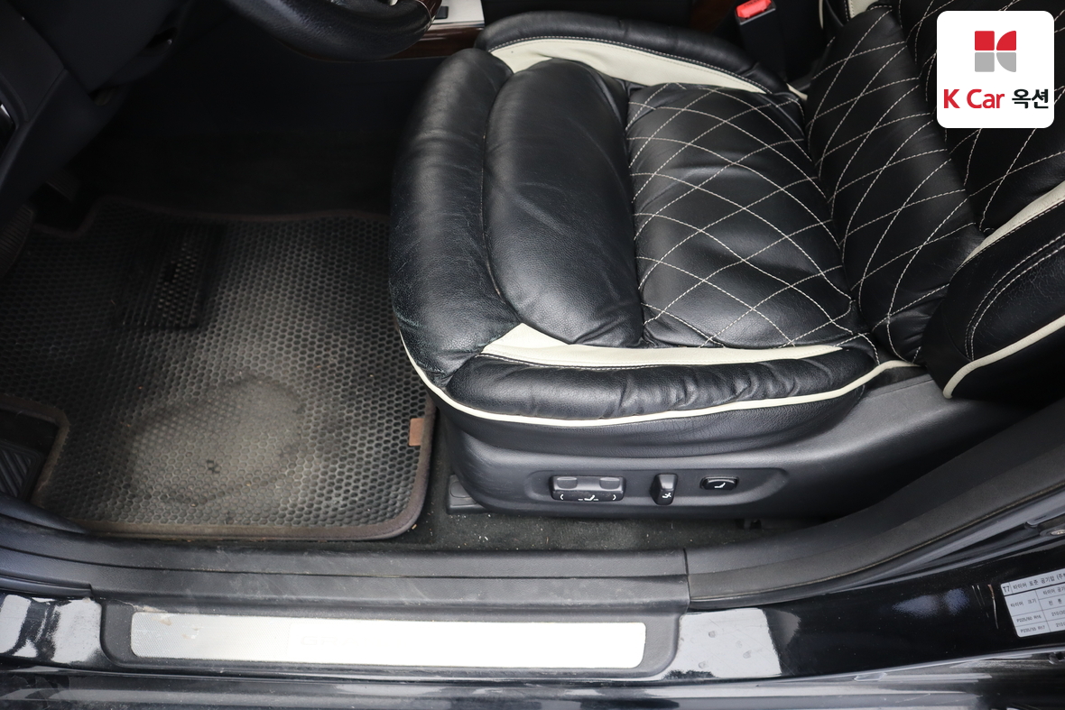 Hyundai Grandeur - 19