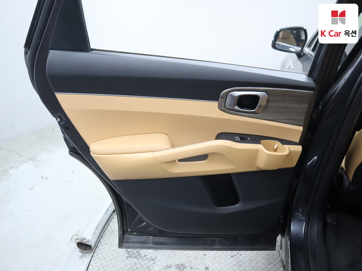 Kia Sorento - 25