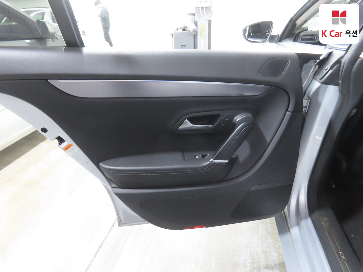 VOLKSWAGEN 씨씨 - 24