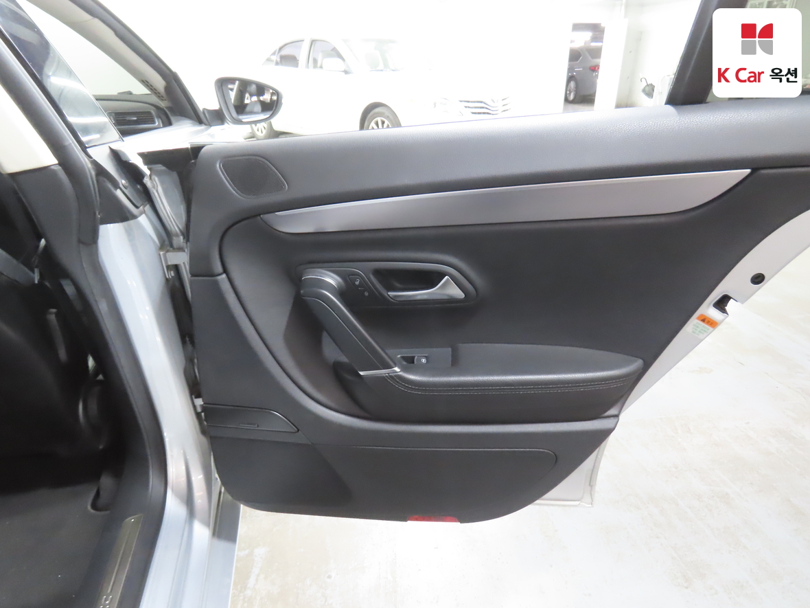 VOLKSWAGEN 씨씨 - 28