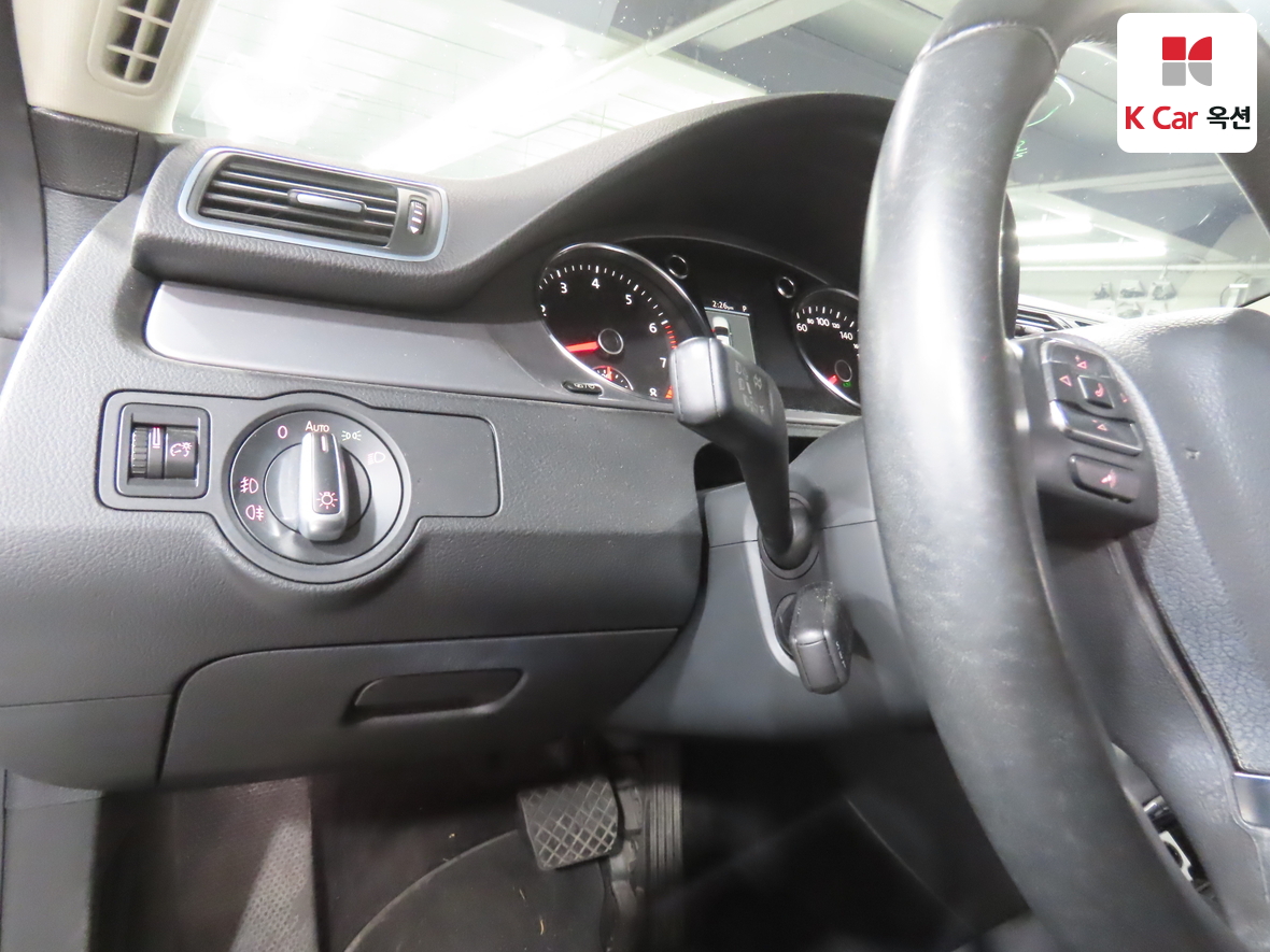 VOLKSWAGEN 씨씨 - 9