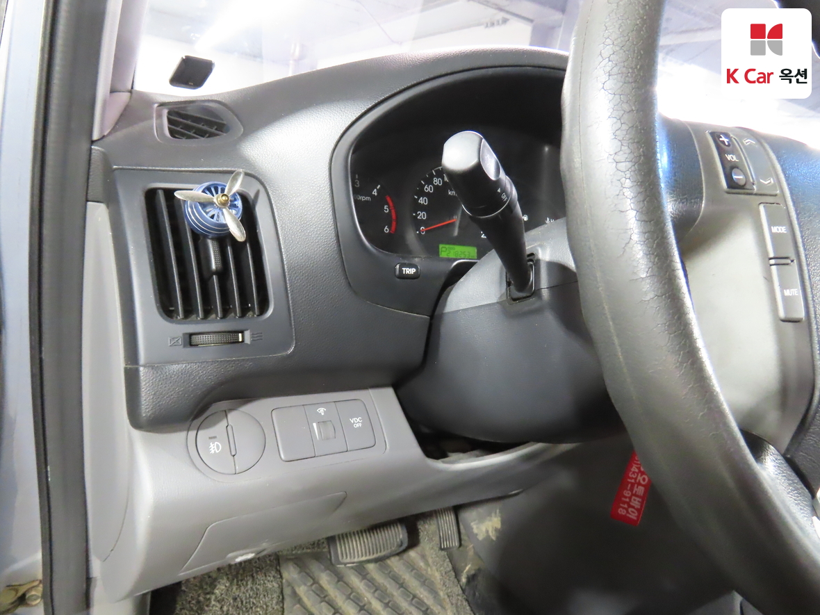 Hyundai Grand Starex - 9