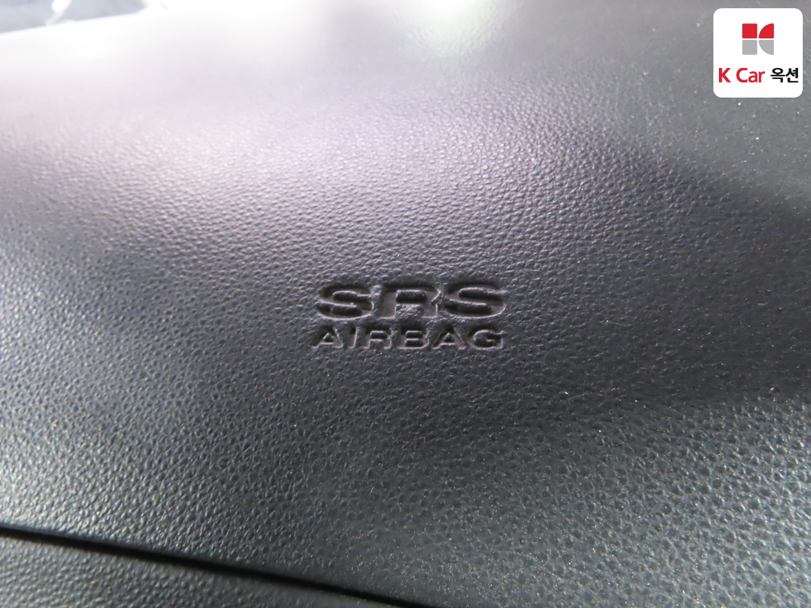 Hyundai Grand Starex - 33