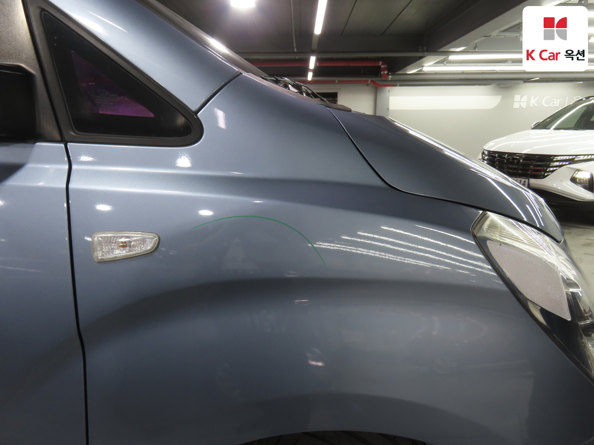 Hyundai Grand Starex - 47