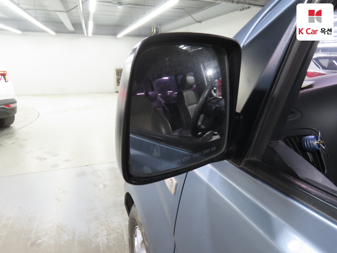 Hyundai Grand Starex - 23