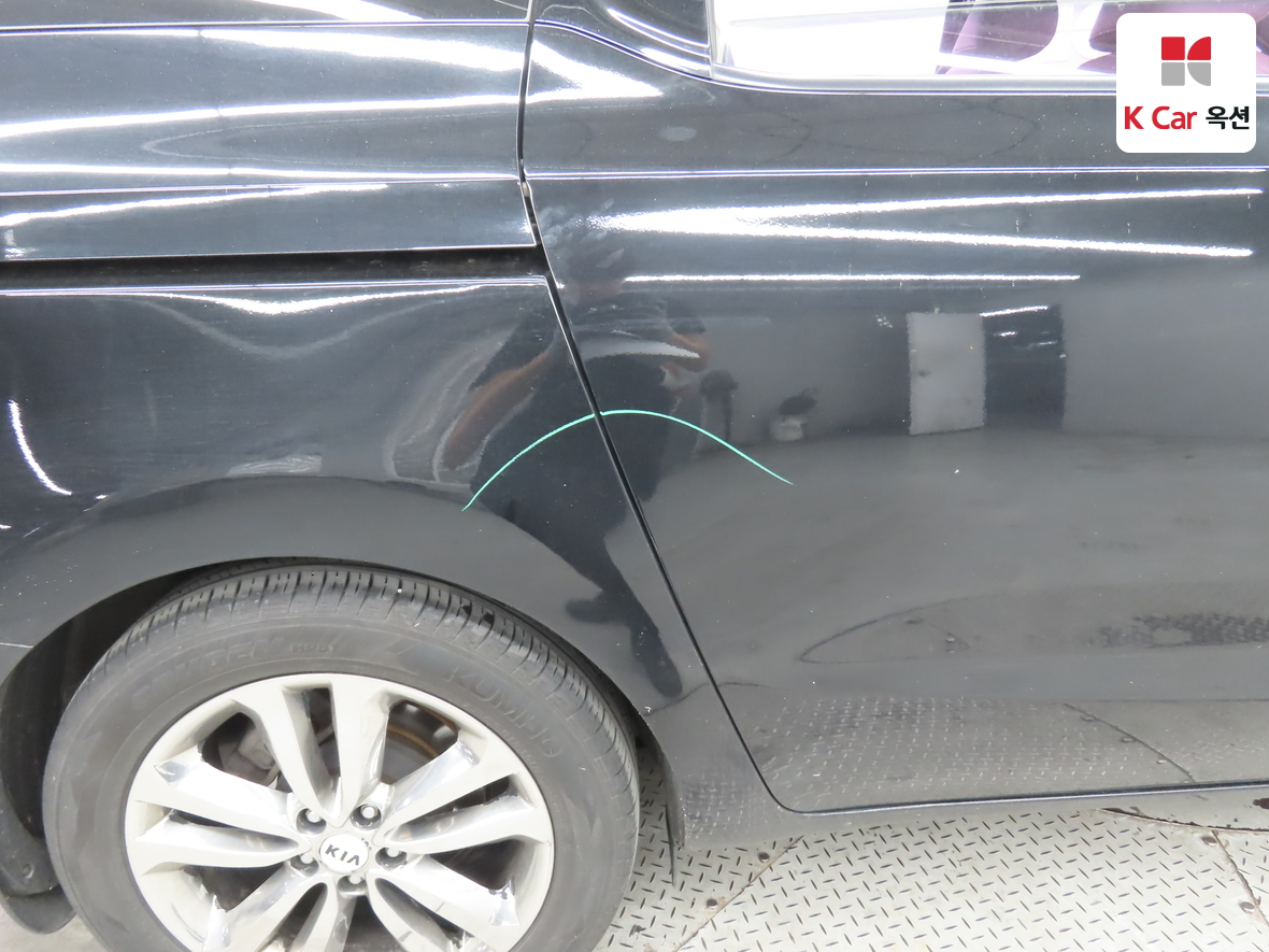 Kia New Carnival - 41