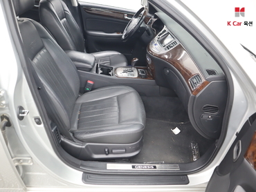 2010 - hyundai bh380