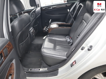 2010 - hyundai bh380