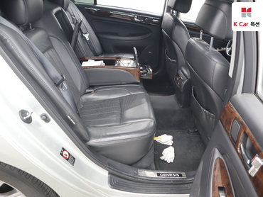 2010 - hyundai bh380