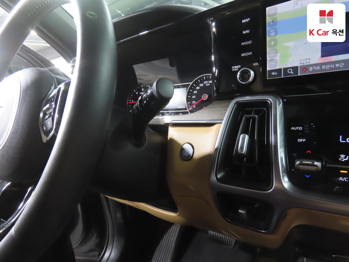 Kia Sorento - 11