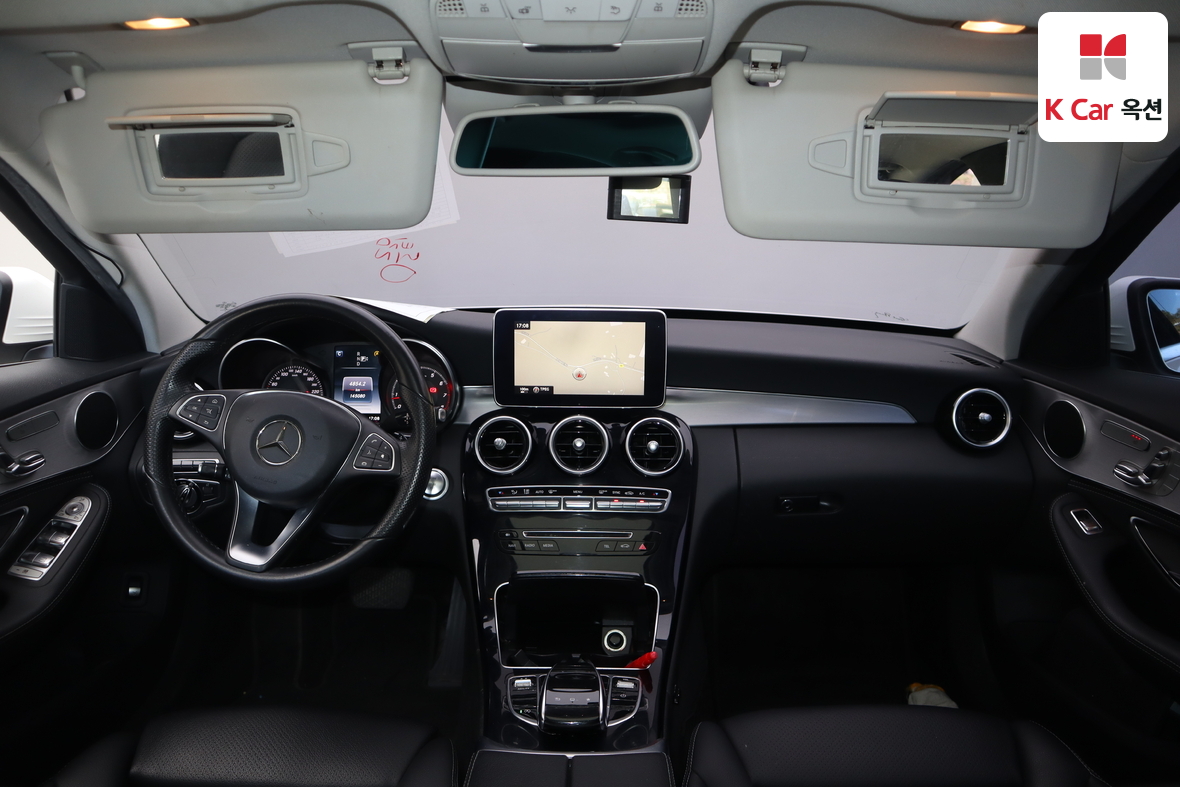 Mercedes-Benz C-Class - 3