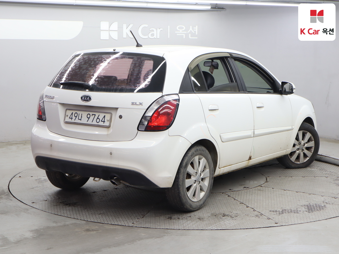 Kia Pride - 2