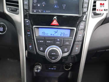 2015 - hyundai i30