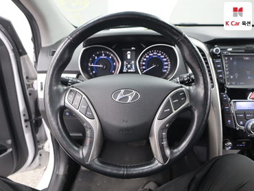 2015 - hyundai i30