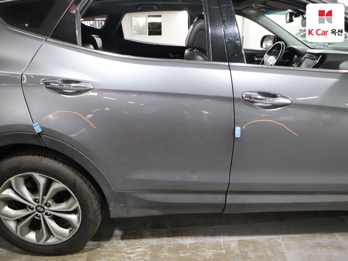 Hyundai SANTAFE - 42