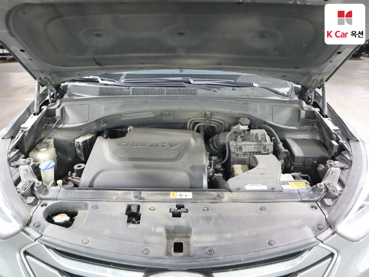 Hyundai SANTAFE - 35