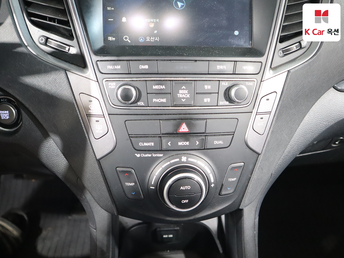 Hyundai SANTAFE - 15