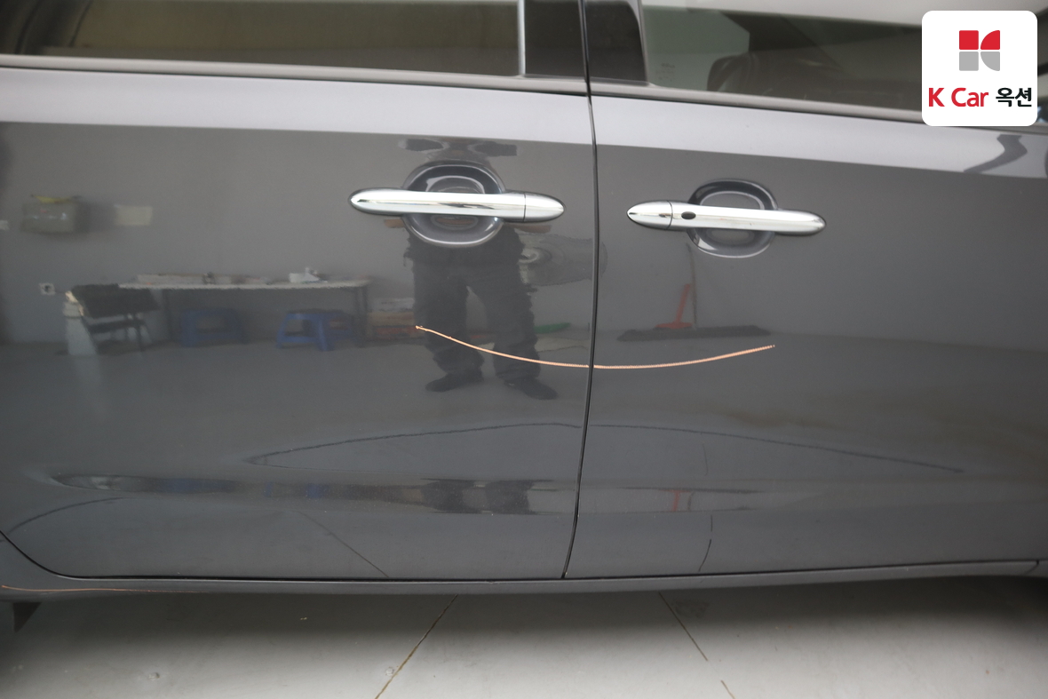 Kia New Carnival - 40