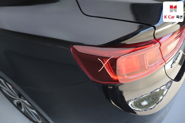2016 - renault sm6